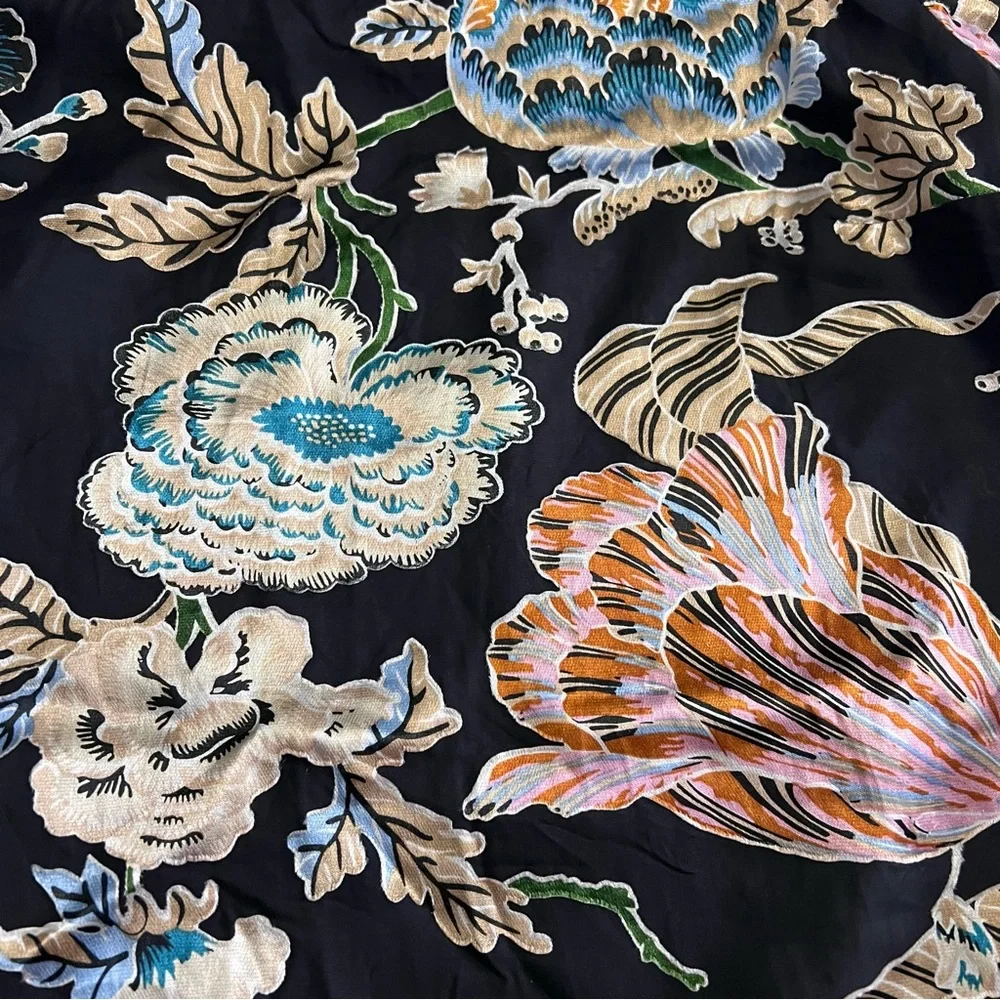 Soft Surroundings Deanna Floral Black Blouse Multifloral Medium - Picture 15 of 16